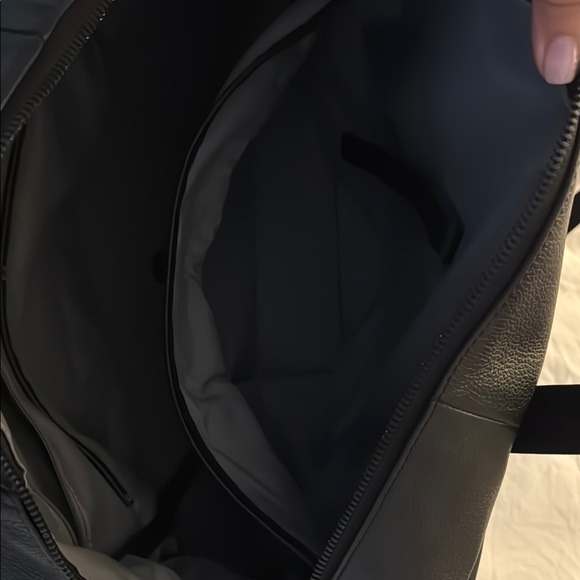 AWAY Black Leather duffle/weekender - Picture 6 of 8